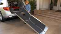 suitcase-trifold-as-ramp-folding
